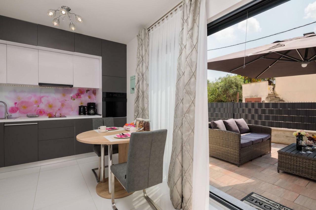 Apartment Flawless Трогир Экстерьер фото